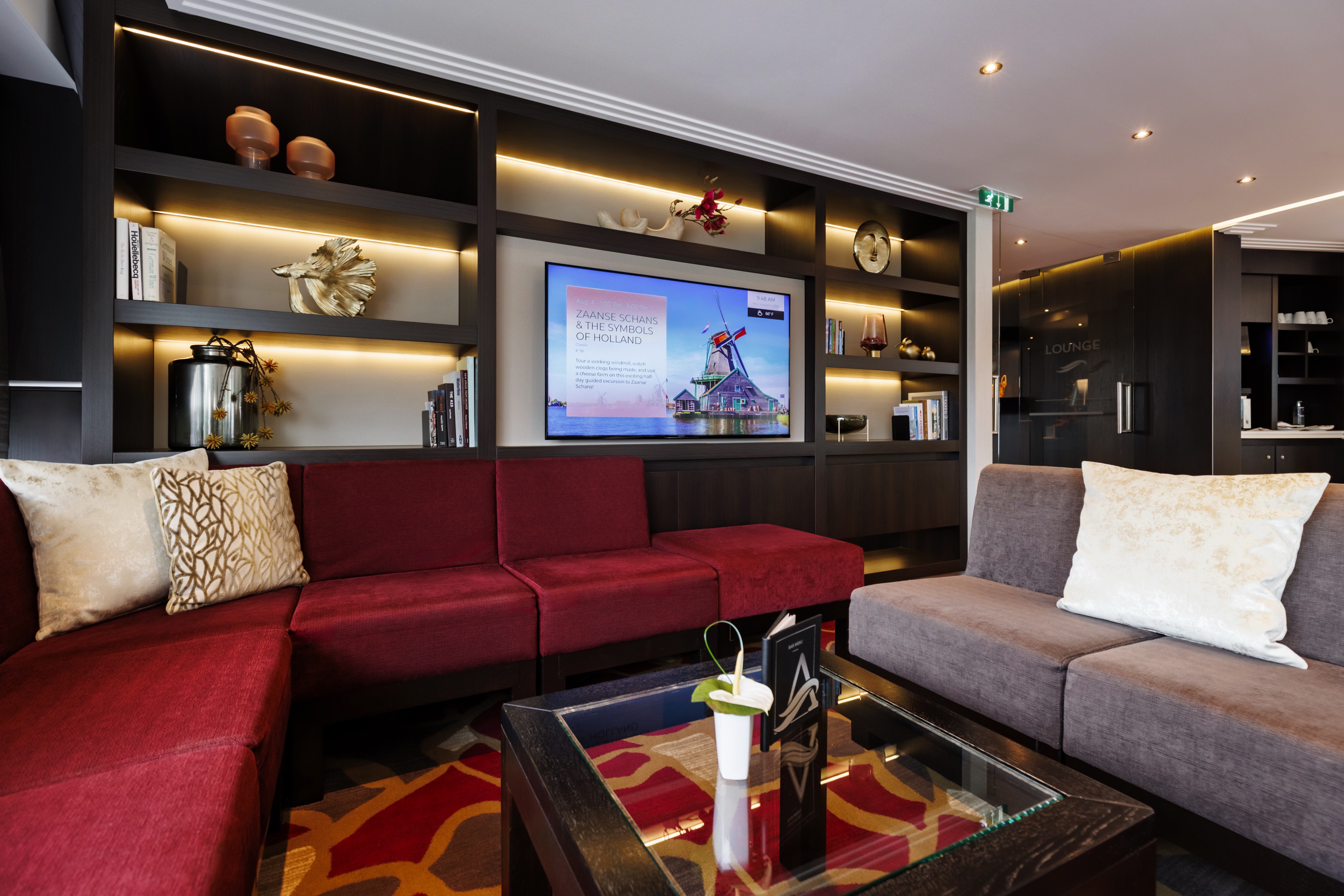 Avalon Imagery II - Panorama Lounge